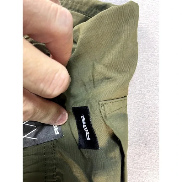 RSQ Shorts XXL Green Pull On Chino Mens Elastic Waist Drawstring Pockets New - Picture 6 of 10
